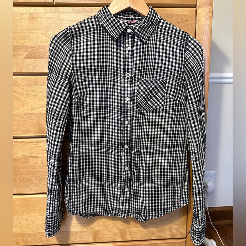 Black & White Gingham Plaid check button down blouse